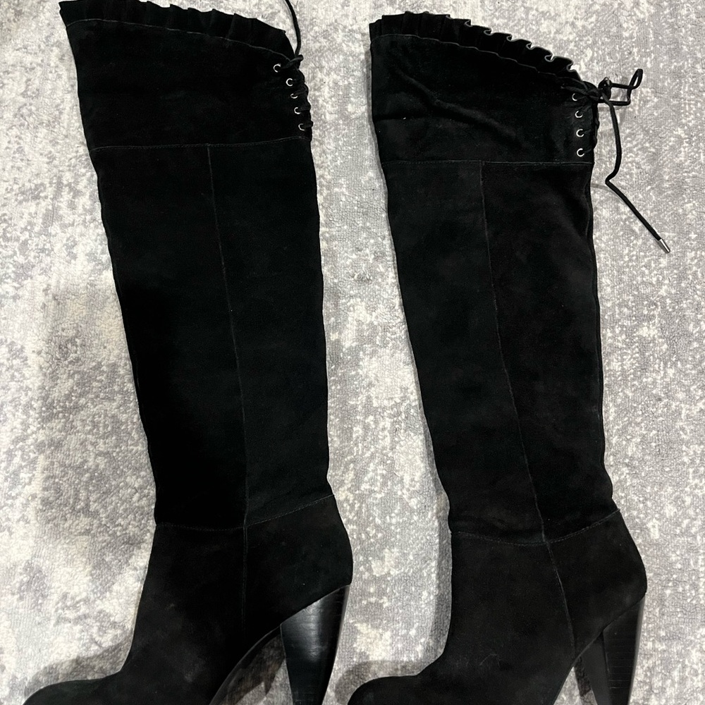 Original BCBG over the knee booties from the early 2000s suede size 8.5